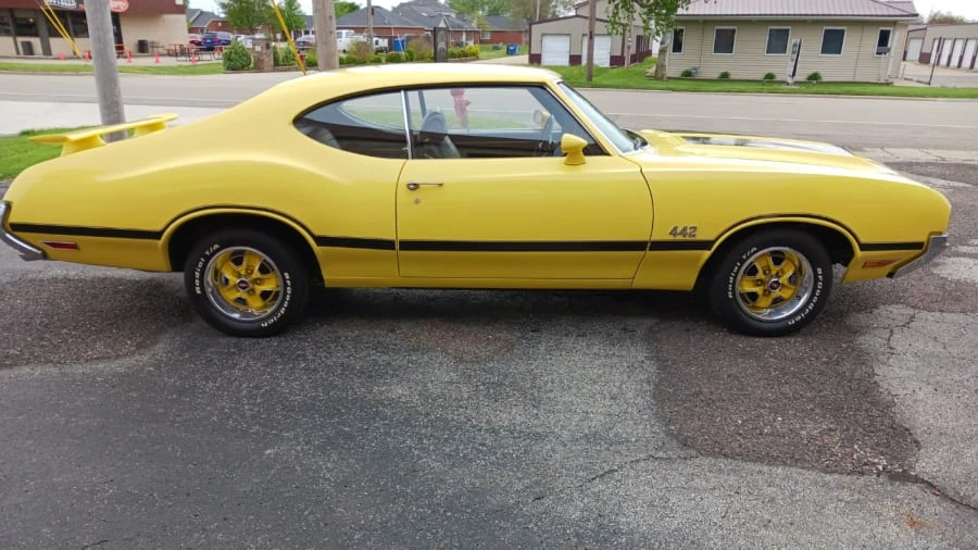 1970 Oldsmobile Cutlass 3rd Gen - Image 10 of 18