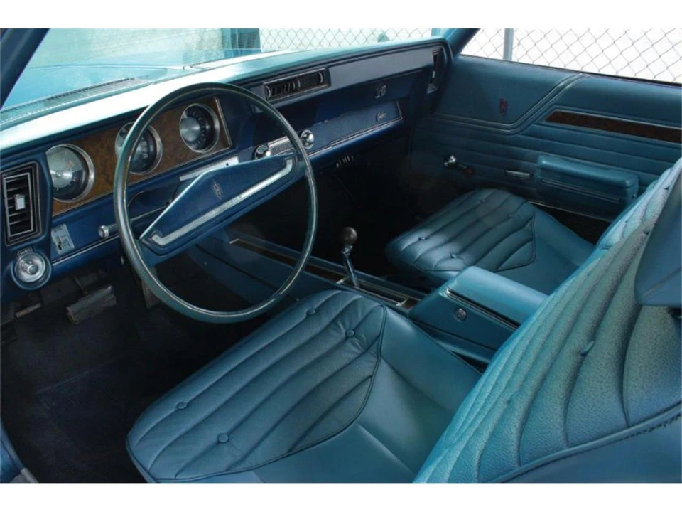 1970 Oldsmobile Cutlass 3rd Gen - Image 11 of 13
