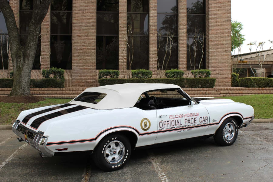 1970 Oldsmobile Cutlass 3rd Gen - Image 11 of 12