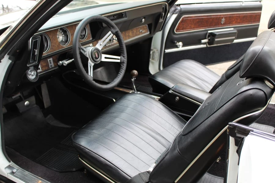 1970 Oldsmobile Cutlass 3rd Gen - Image 4 of 12