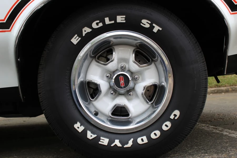 1970 Oldsmobile Cutlass 3rd Gen - Image 8 of 12