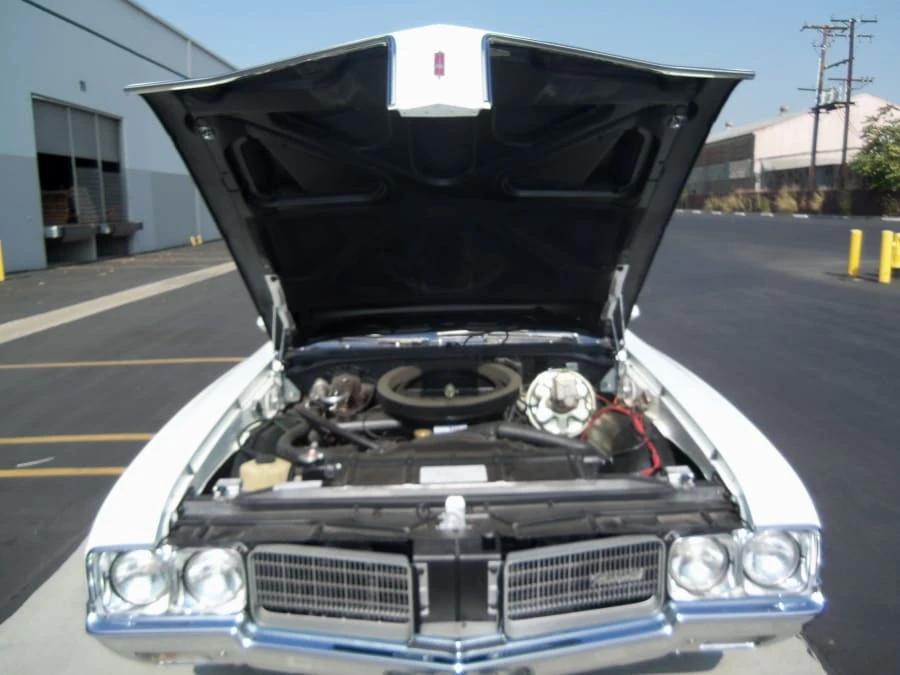 1970 Oldsmobile Cutlass 3rd Gen - Image 5 of 6