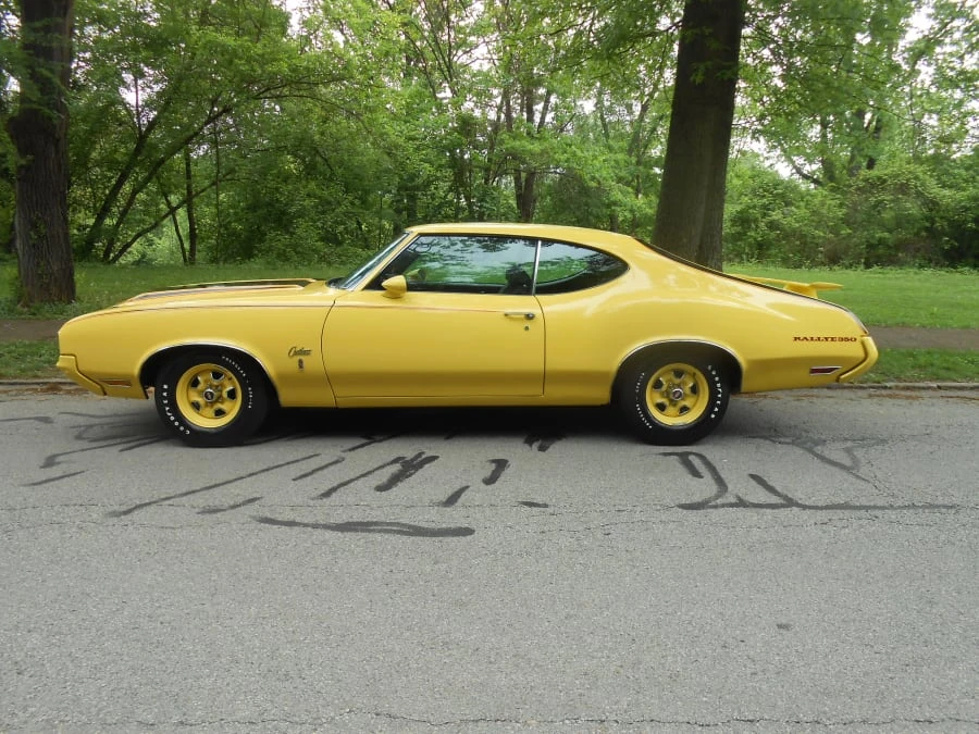 1970 Oldsmobile Cutlass 3rd Gen - Image 2 of 10