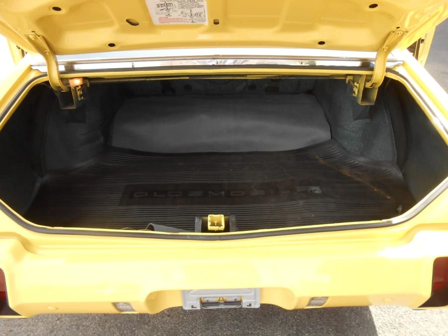1970 Oldsmobile Cutlass 3rd Gen - Image 6 of 10