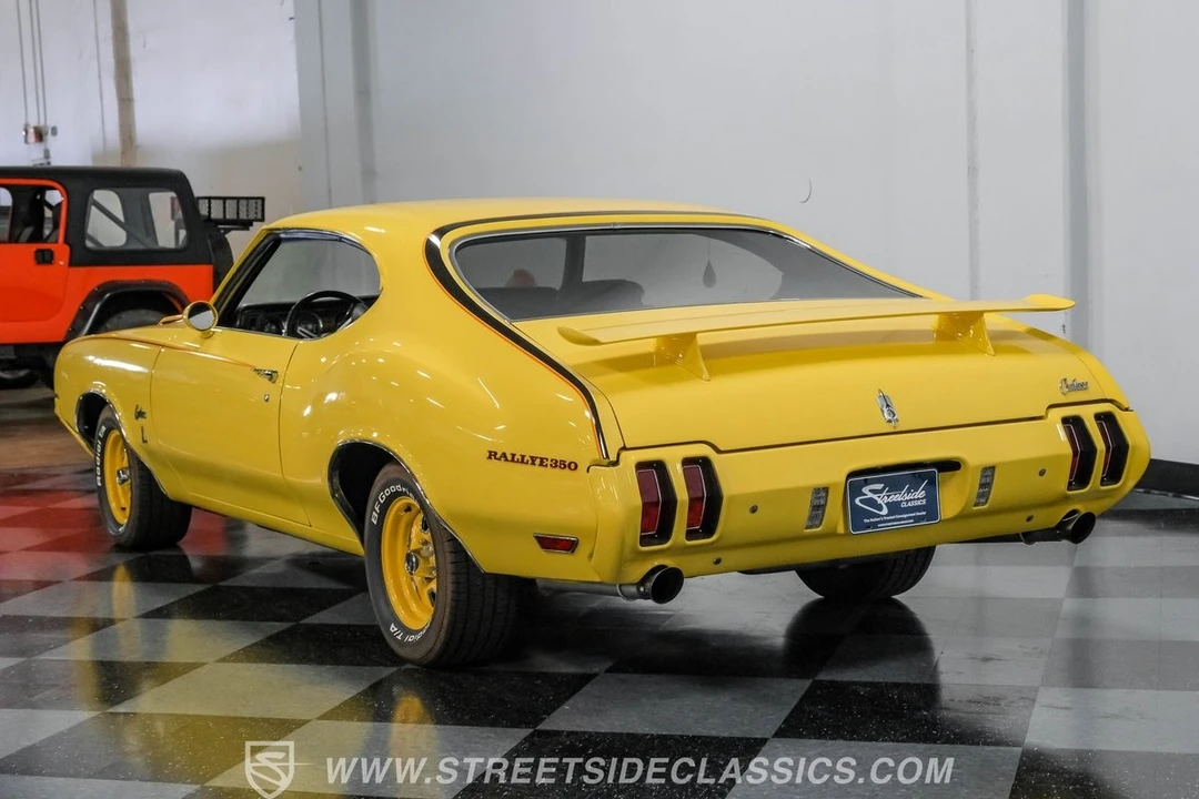 1970 Oldsmobile Cutlass 3rd Gen - Image 9 of 21