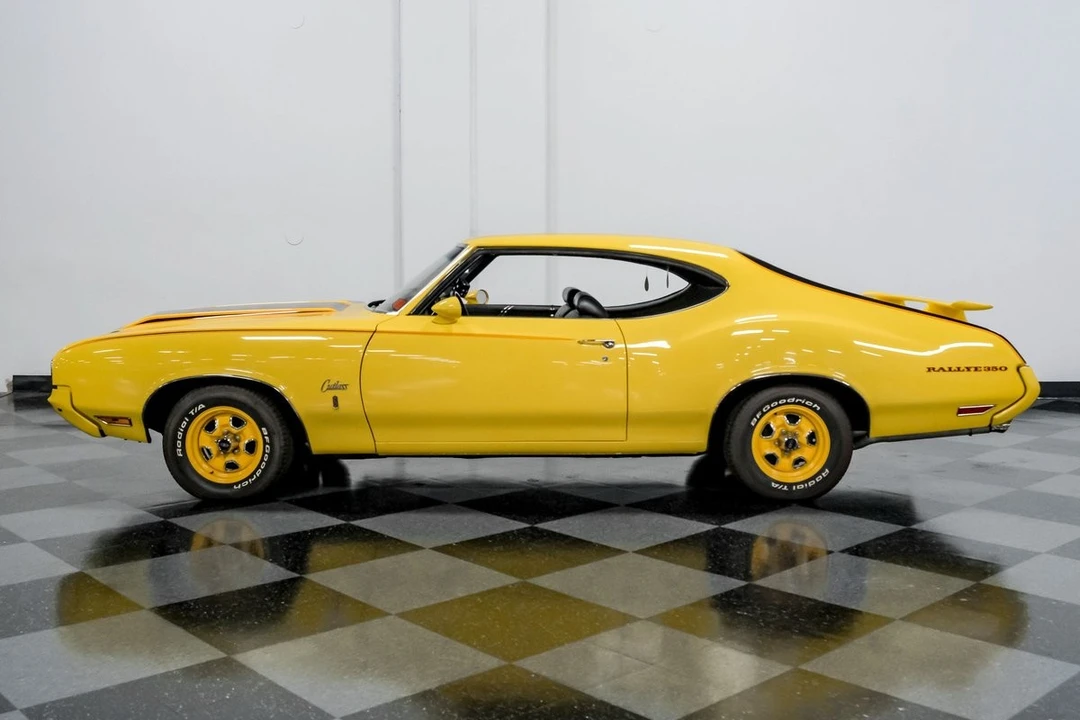 1970 Oldsmobile Cutlass 3rd Gen - Image 2 of 12
