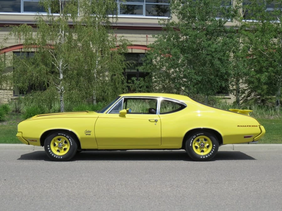 1970 Oldsmobile Cutlass 3rd Gen - Image 2 of 15