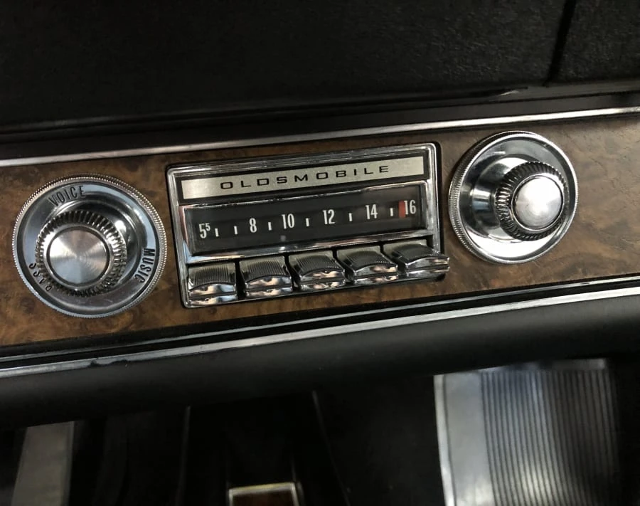 1970 Oldsmobile Cutlass 3rd Gen - Image 15 of 19