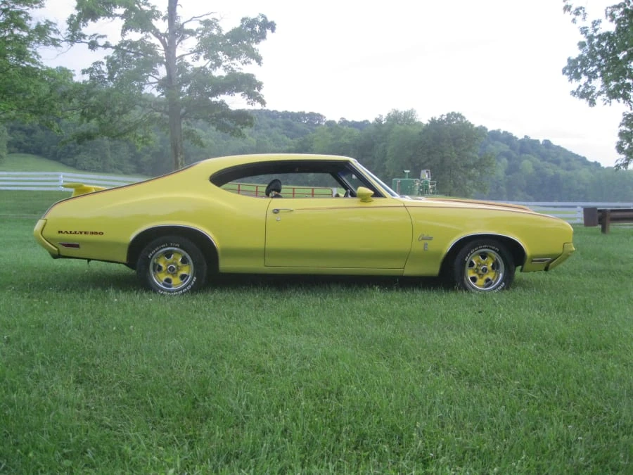 1970 Oldsmobile Cutlass 3rd Gen - Image 2 of 7