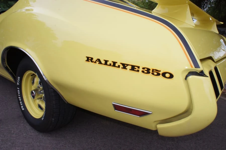 1970 Oldsmobile Cutlass 3rd Gen - Image 9 of 12