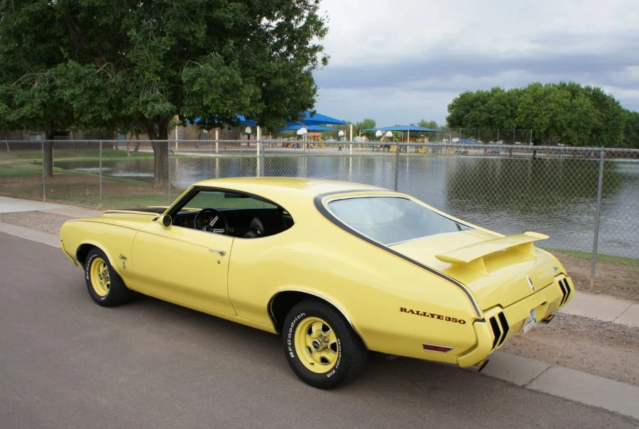 1970 Oldsmobile Cutlass 3rd Gen - Image 11 of 12