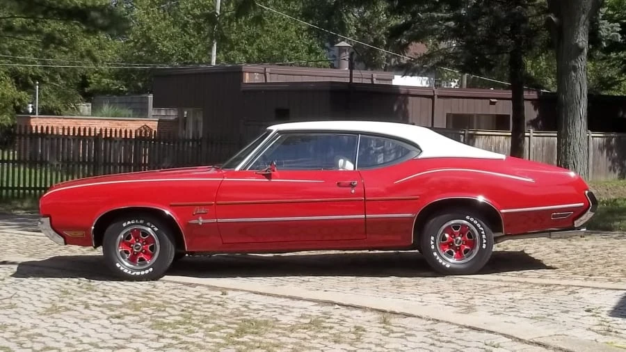 1970 Oldsmobile Cutlass 3rd Gen - Image 2 of 12