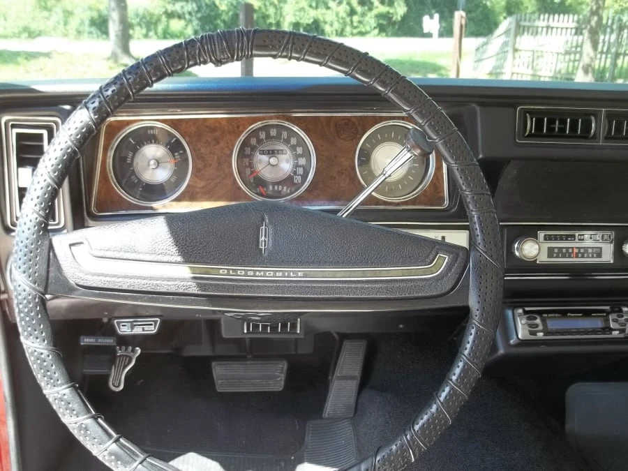 1970 Oldsmobile Cutlass 3rd Gen - Image 6 of 12