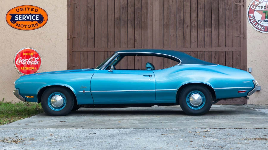 1970 Oldsmobile Cutlass 3rd Gen - Image 2 of 21