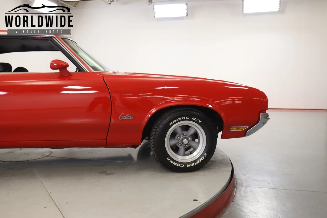 1970 Oldsmobile Cutlass 3rd Gen - Image 8 of 12