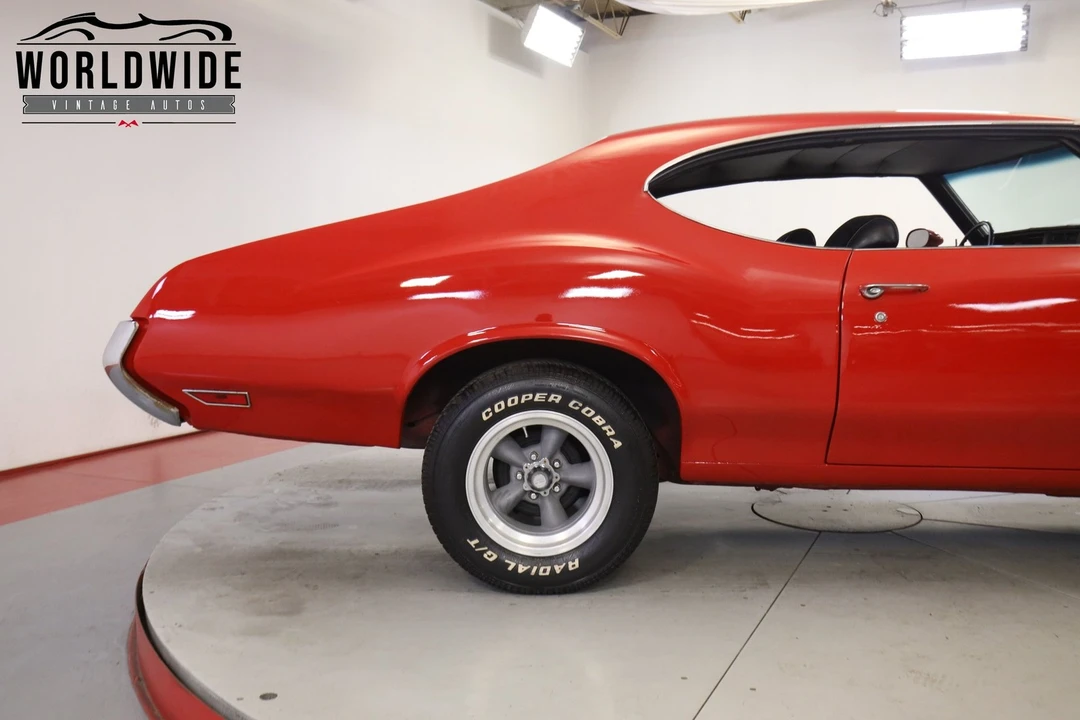 1970 Oldsmobile Cutlass 3rd Gen - Image 9 of 12