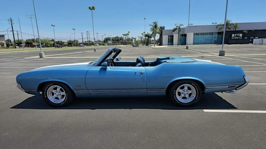 1970 Oldsmobile Cutlass 3rd Gen - Image 2 of 12