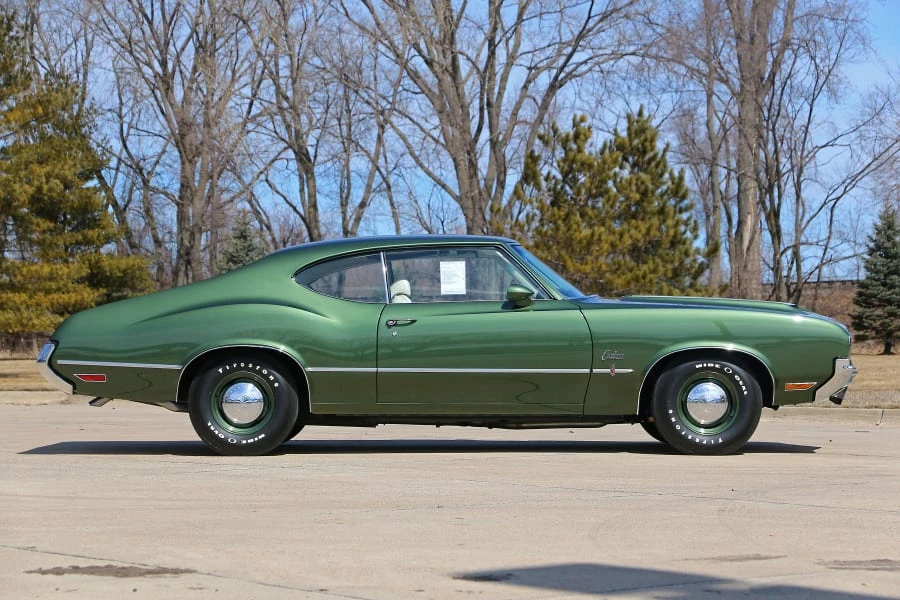 1970 Oldsmobile Cutlass 3rd Gen - Image 2 of 12