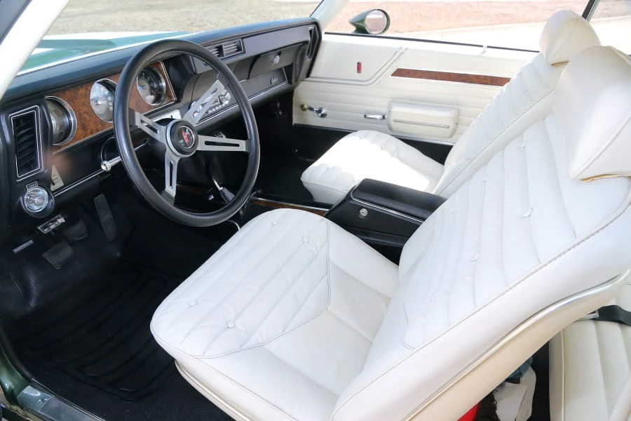 1970 Oldsmobile Cutlass 3rd Gen - Image 4 of 12