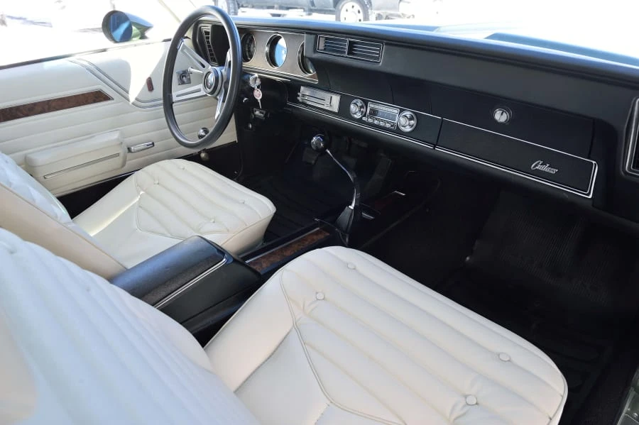 1970 Oldsmobile Cutlass 3rd Gen - Image 5 of 12