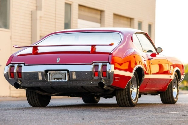 1970 Oldsmobile Cutlass 3rd Gen - Image 2 of 9