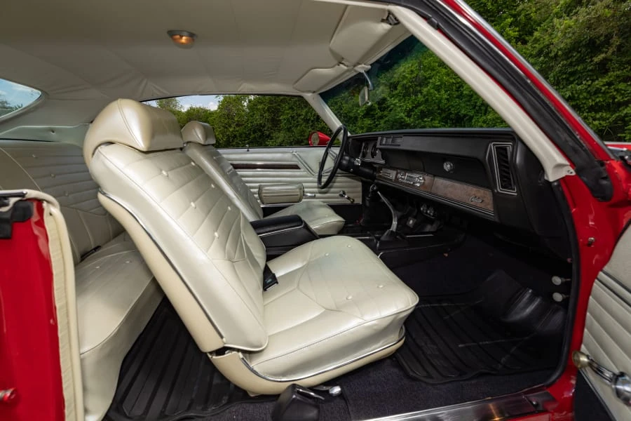 1970 Oldsmobile Cutlass 3rd Gen - Image 16 of 31