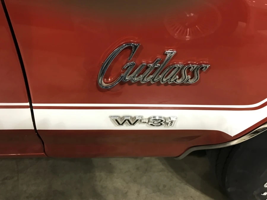 1970 Oldsmobile Cutlass 3rd Gen - Image 9 of 10