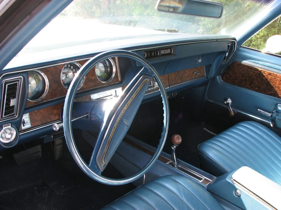 1970 Oldsmobile Cutlass 3rd Gen - Image 4 of 9