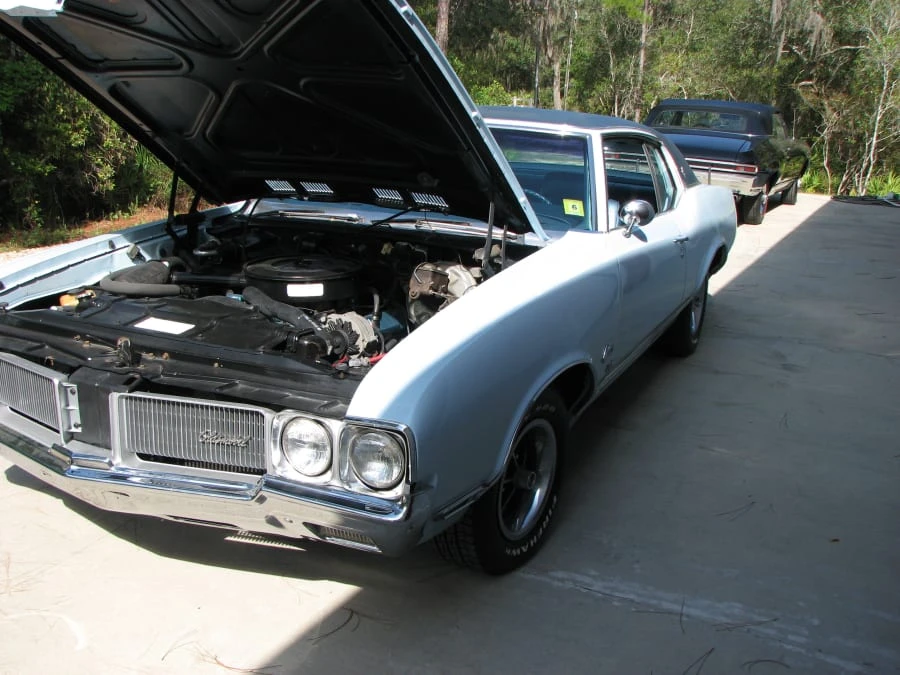 1970 Oldsmobile Cutlass 3rd Gen - Image 8 of 9