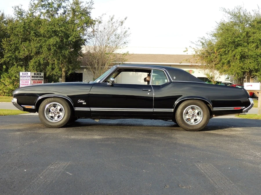1970 Oldsmobile Cutlass 3rd Gen - Image 2 of 8