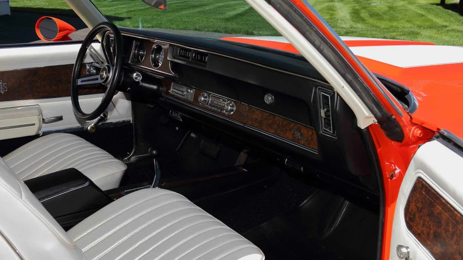 1970 Oldsmobile Cutlass 3rd Gen - Image 5 of 26