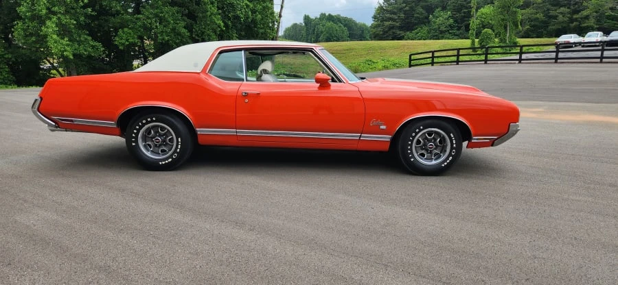 1970 Oldsmobile Cutlass 3rd Gen - Image 2 of 28