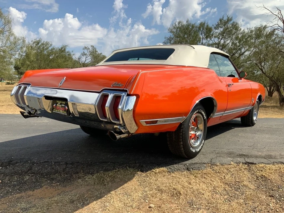 1970 Oldsmobile Cutlass Supreme - Image 6 of 12