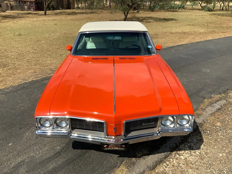 1970 Oldsmobile Cutlass Supreme - Image 9 of 12
