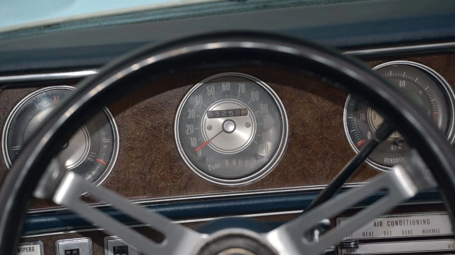 1970 Oldsmobile Cutlass Supreme - Image 28 of 31