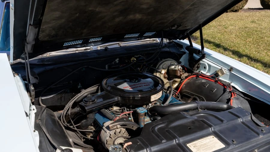 1970 Oldsmobile Cutlass 3rd Gen - Image 27 of 31