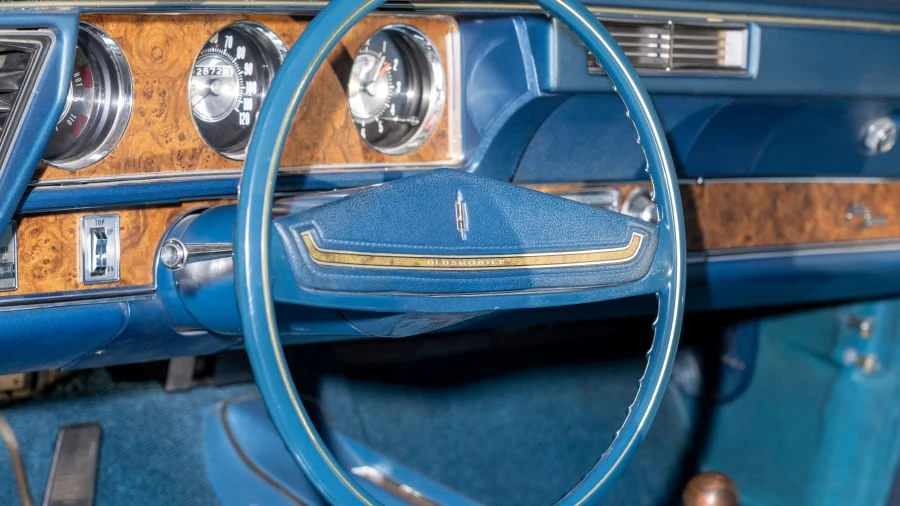 1970 Oldsmobile Cutlass 3rd Gen - Image 21 of 31