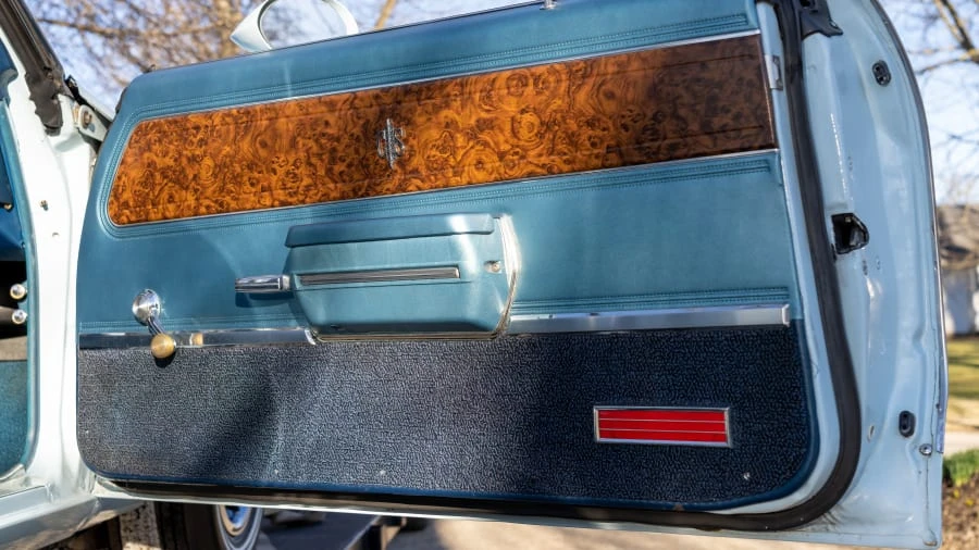 1970 Oldsmobile Cutlass 3rd Gen - Image 23 of 31