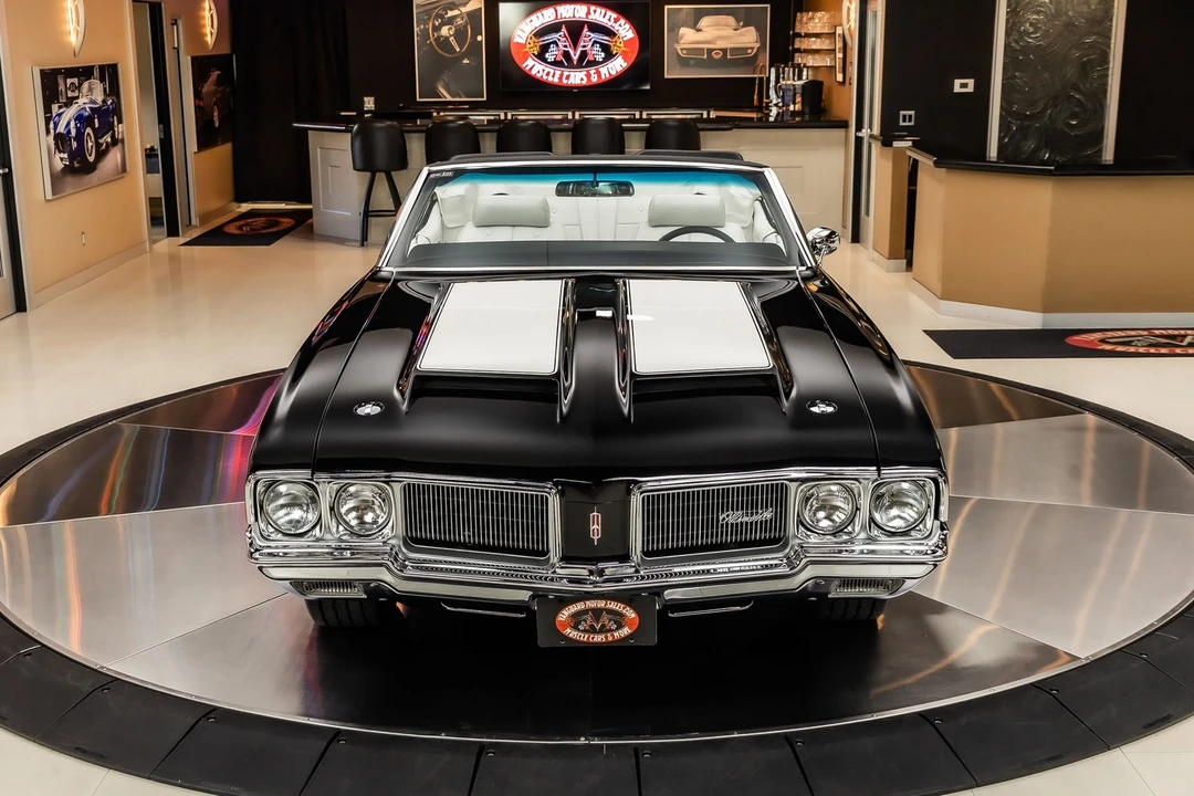 1970 Oldsmobile Cutlass Supreme - Image 9 of 21