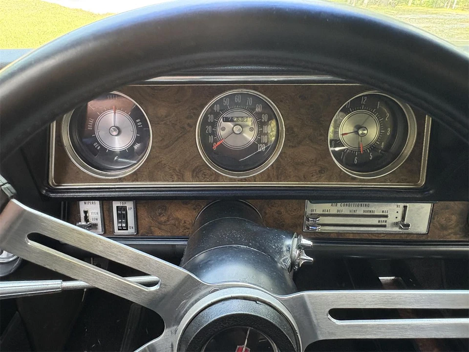 1970 Oldsmobile Cutlass Supreme - Image 14 of 27