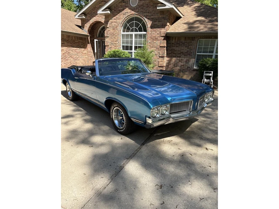 1970 Oldsmobile Cutlass Supreme - Image 2 of 27
