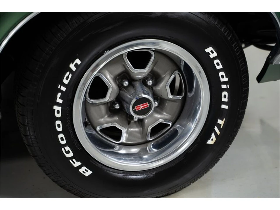 1970 Oldsmobile Cutlass Supreme - Image 16 of 31