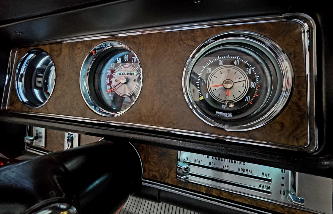 1970 Oldsmobile Cutlass Supreme - Image 23 of 27