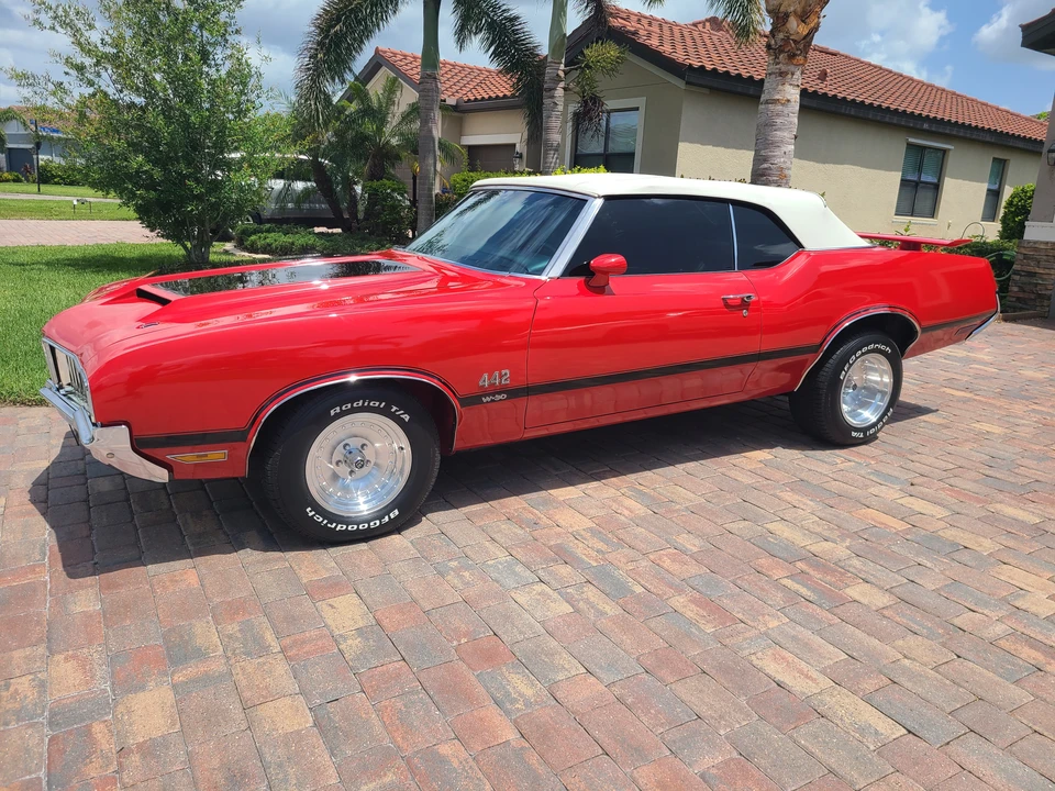 1970 Oldsmobile Cutlass Supreme - Image 10 of 27