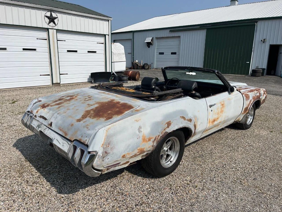 1970 Oldsmobile Cutlass Supreme - Image 13 of 31