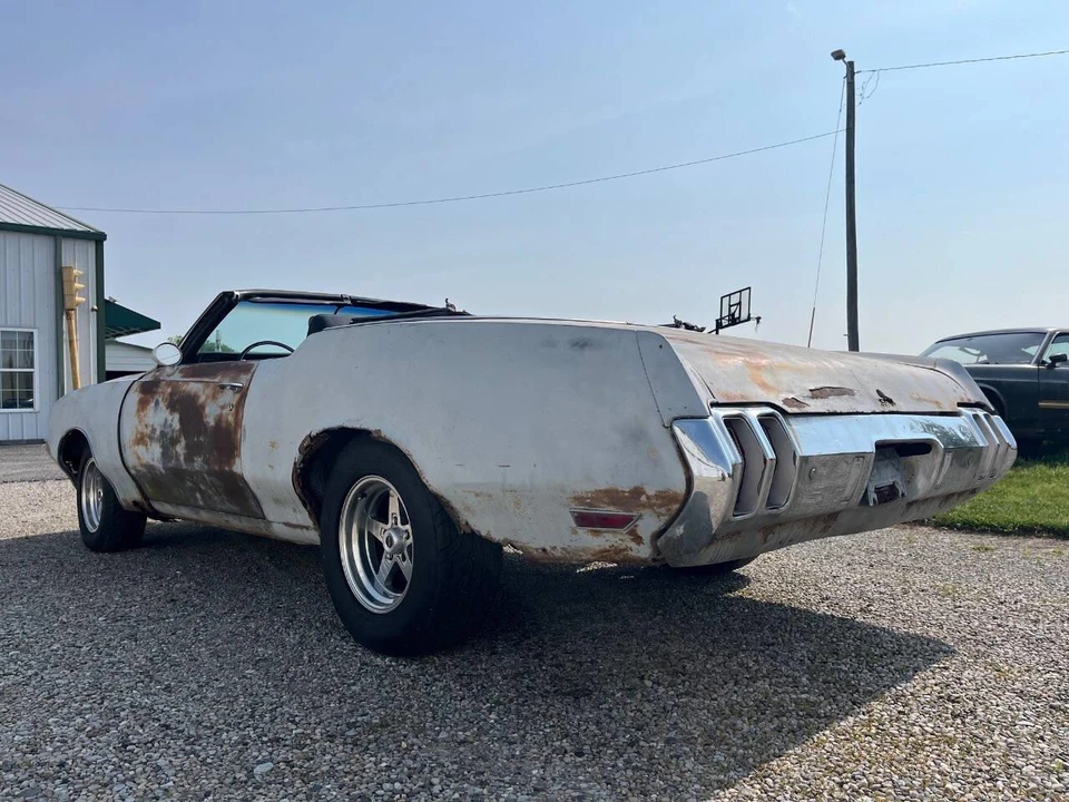 1970 Oldsmobile Cutlass Supreme - Image 8 of 31