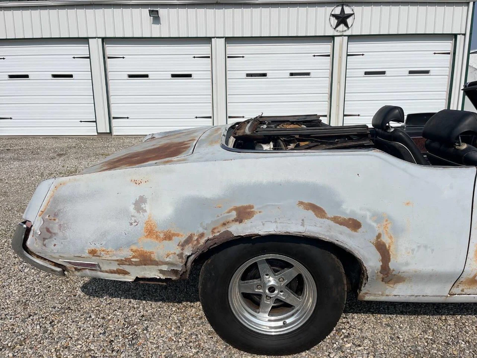 1970 Oldsmobile Cutlass Supreme - Image 16 of 31
