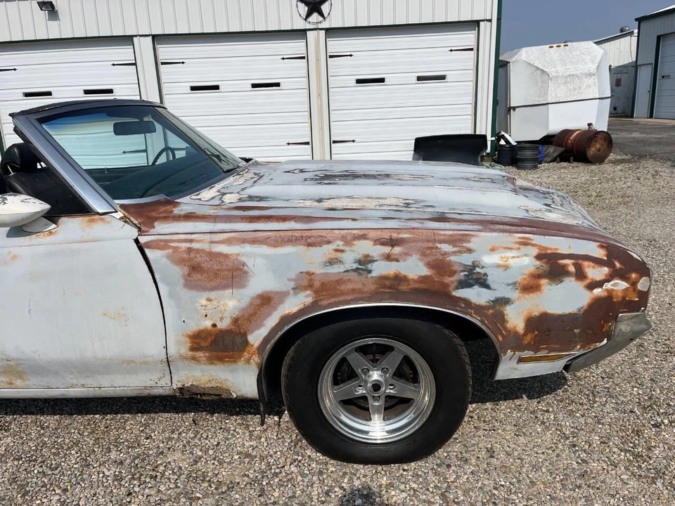 1970 Oldsmobile Cutlass Supreme - Image 18 of 31