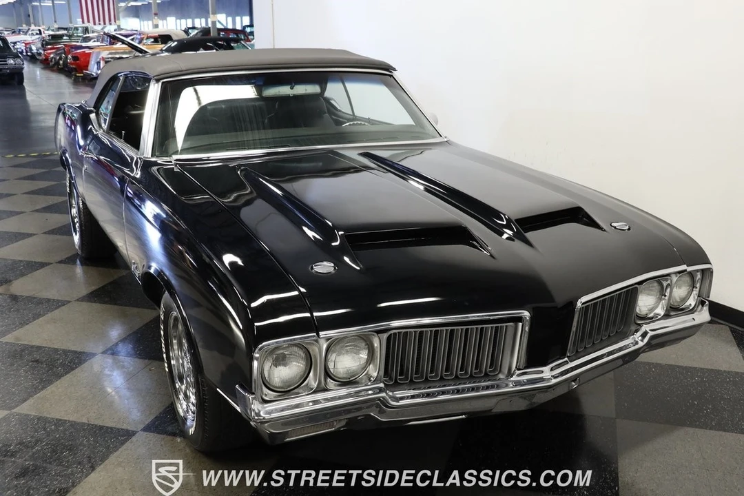 1970 Oldsmobile Cutlass Supreme - Image 15 of 21