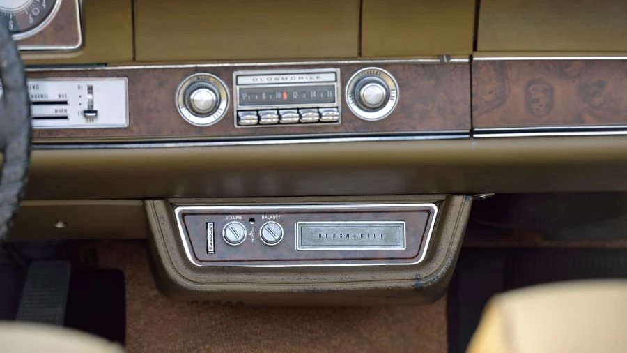 1970 Oldsmobile Cutlass Supreme - Image 10 of 12